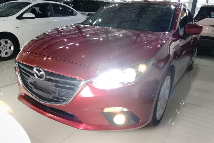 Used Mazda 3 Axela 2014 Sedan 2.0L Automatic Sport Model Front