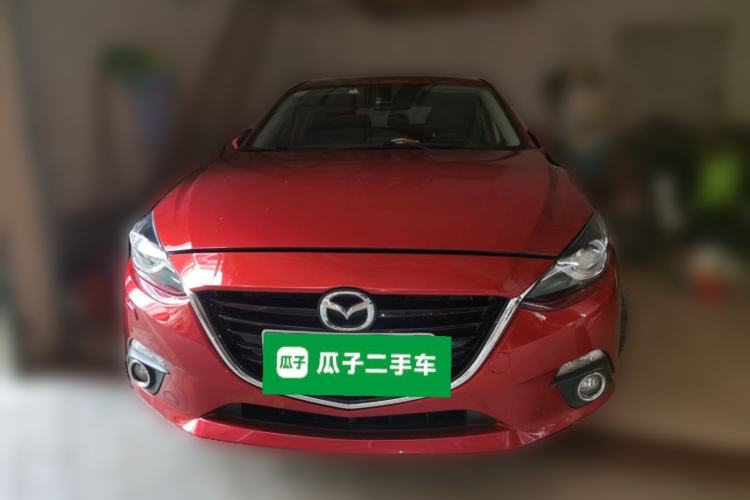 Used Mazda 3 Axela 2014 Hatchback 2.0L Automatic Flagship Model Front
