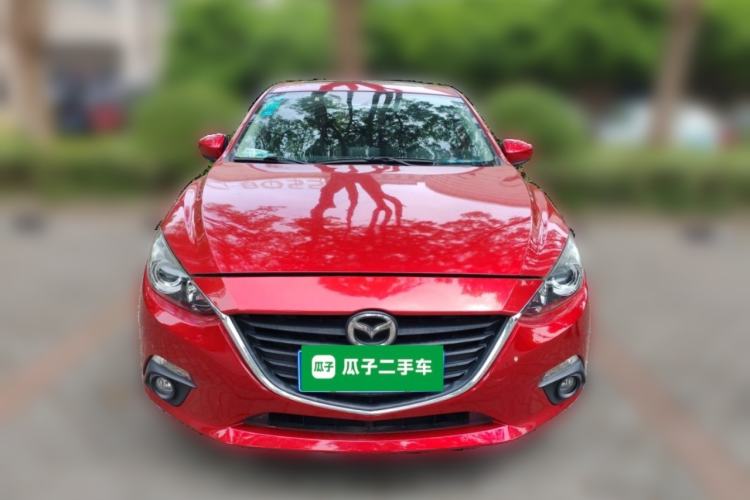 Used Mazda 3 Axela 2014 Sedan 1.5L Automatic Luxury Model Front