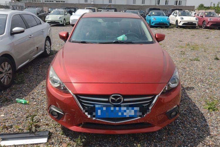 Used Mazda 3 Axela 2014 Sedan 1.5L Automatic Luxury Model Front