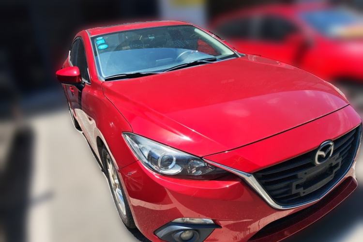 Used Mazda 3 Axela 2014 Sedan 1.5L Automatic Luxury Model Front Right 45 Deg