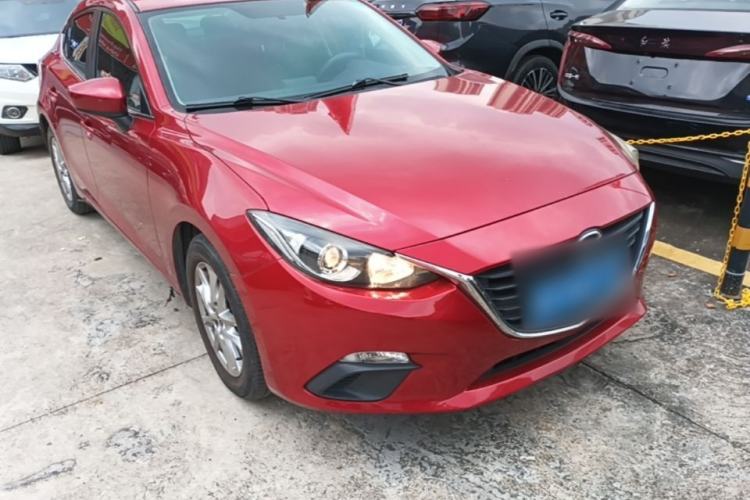 Used Mazda 3 Axela 2014 Sedan 1.5L Automatic Comfort Model Front Right 45 Deg