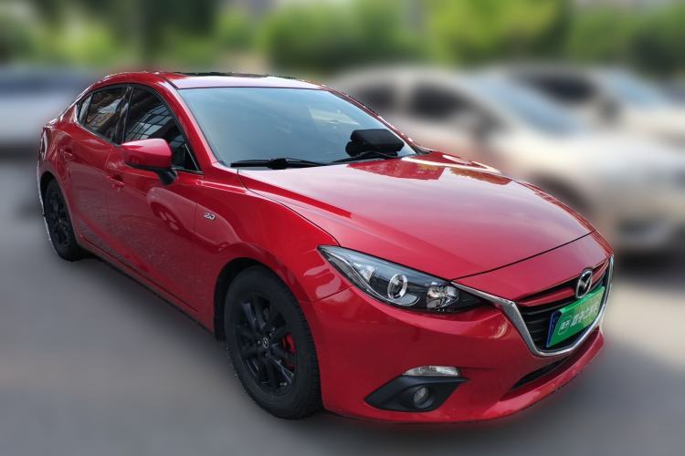 Used Mazda 3 Axela 2014 Sedan 1.5L Automatic Luxury Model Front Right 45 Deg