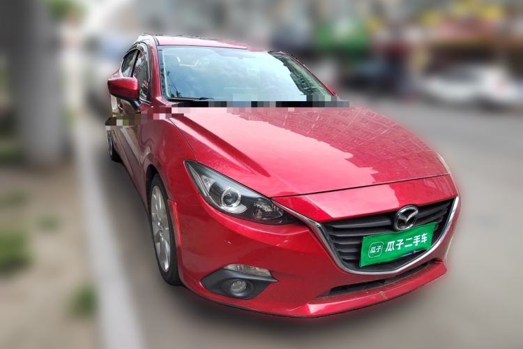 Used Mazda 3 Axela 2014 Hatchback 2.0L Automatic Sport Model Front Right 45 Deg