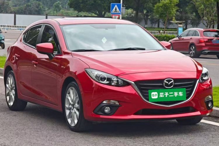 Used Mazda 3 Axela 2014 Hatchback 2.0L Automatic Sport Model Front Right 45 Deg