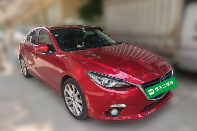 Used Mazda 3 Axela 2014 Hatchback 2.0L Automatic Sport Model Front Right 45 Deg