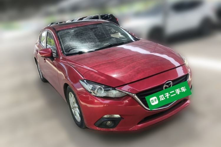 Used Mazda 3 Axela 2014 Hatchback 1.5L Automatic Luxury Model Front Right 45 Deg