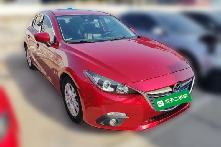Used Mazda 3 Axela 2014 Hatchback 1.5L Automatic Luxury Model Front Right 45 Deg