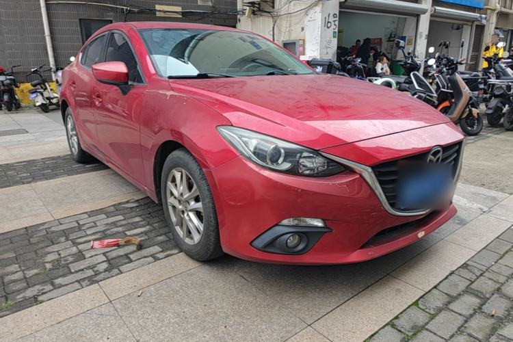 Used Mazda 3 Axela 2014 Sedan 1.5L Automatic Luxury Model Front Right 45 Deg