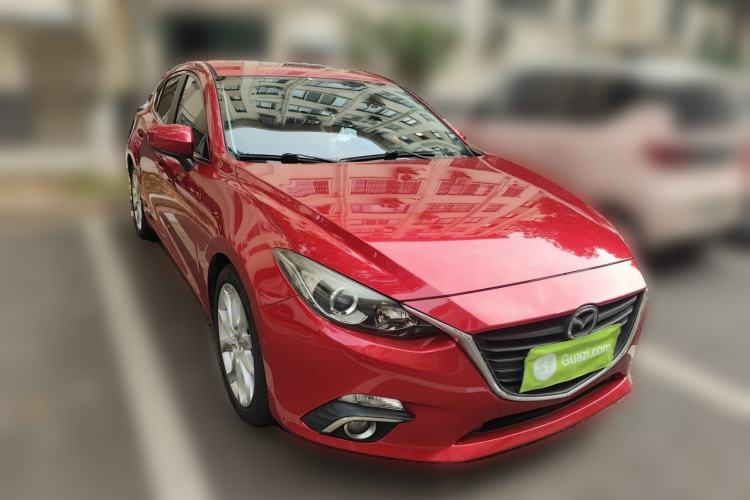Used Mazda 3 Axela 2014 Hatchback 2.0L Automatic Sport Model Front Right 45 Deg