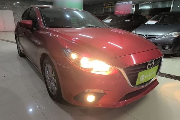 Used Mazda 3 Axela 2014 Sedan 1.5L Automatic Luxury Model Front Right 45 Deg