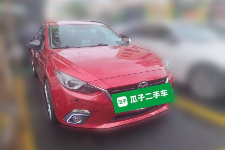 Used Mazda 3 Axela 2014 Hatchback 2.0L Automatic Flagship Model Front Right 45 Deg