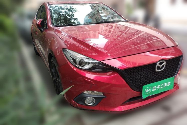 Used Mazda 3 Axela 2014 Hatchback 2.0L Automatic Flagship Model Front Right 45 Deg