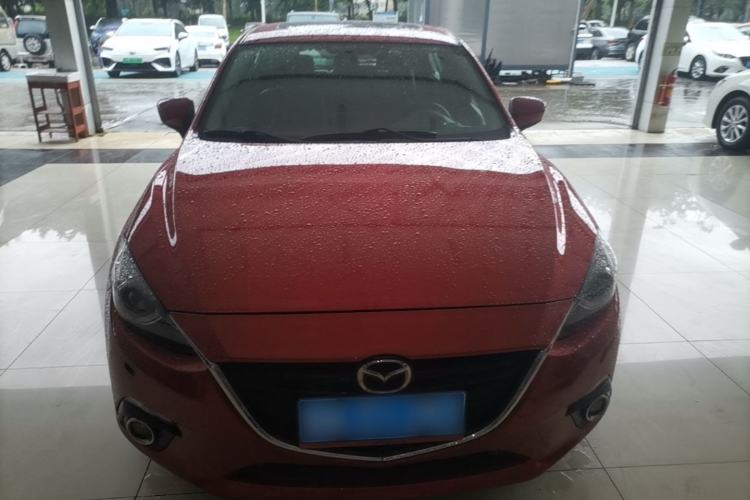 Used Mazda 3 Axela 2014 Hatchback 2.0L Automatic Flagship Model Front
