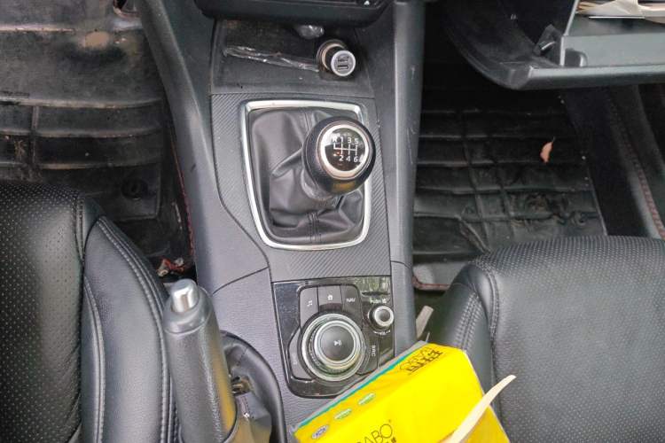 Used Mazda 3 Axela 2014 Sedan 1.5L Manual Comfort Model Gear Lever