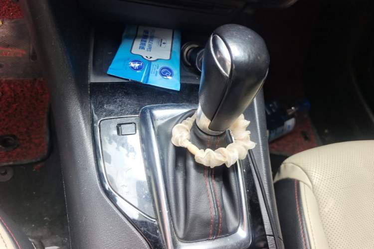 Used Mazda 3 Axela 2014 Sedan 2.0L Automatic Flagship Model Gear Lever