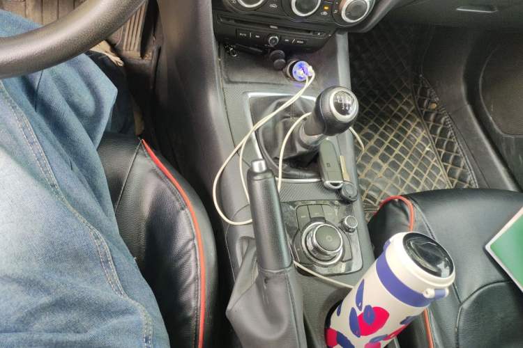 Used Mazda 3 Axela 2014 Sedan 1.5L Manual Comfort Model Gear Lever