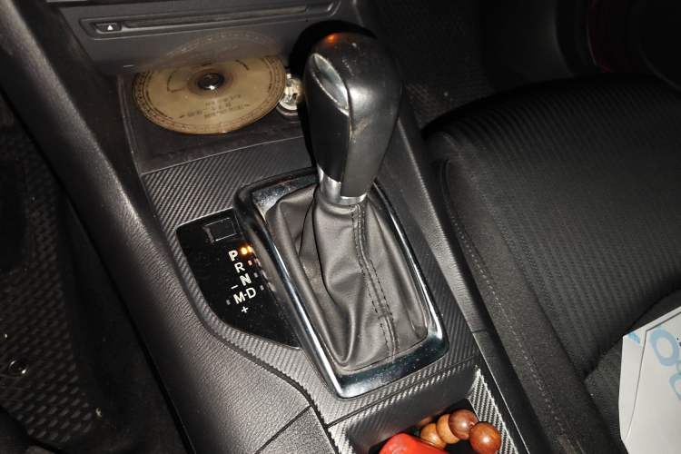 Used Mazda 3 Axela 2014 Sedan 1.5L Automatic Comfort Model Gear Lever