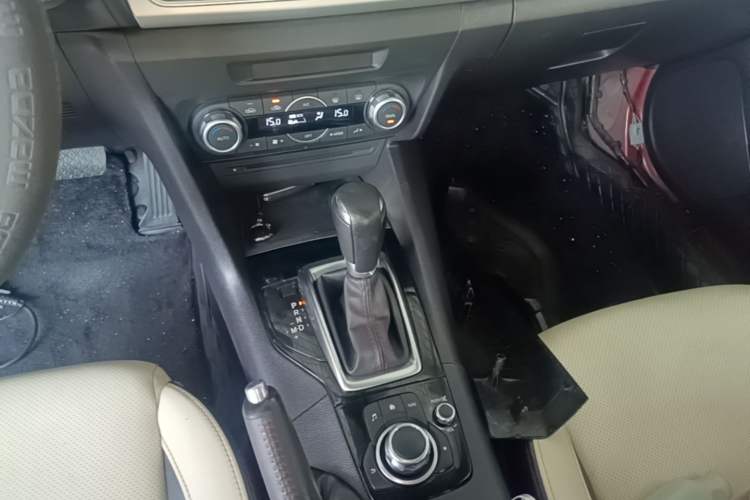 Used Mazda 3 Axela 2014 Sedan 2.0L Automatic Sport Model Gear Lever