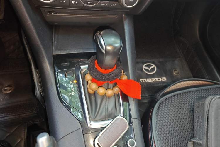 Used Mazda 3 Axela 2014 Sedan 1.5L Automatic Luxury Model Gear Lever