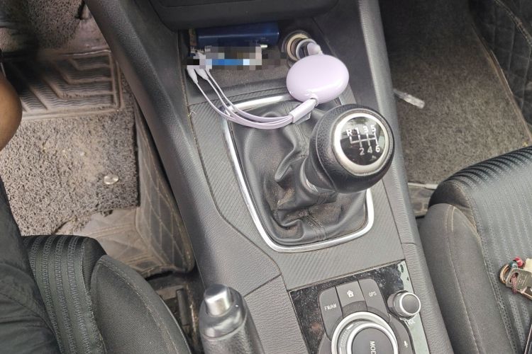 Used Mazda 3 Axela 2014 Sedan 1.5L Manual Comfort Model Gear Lever