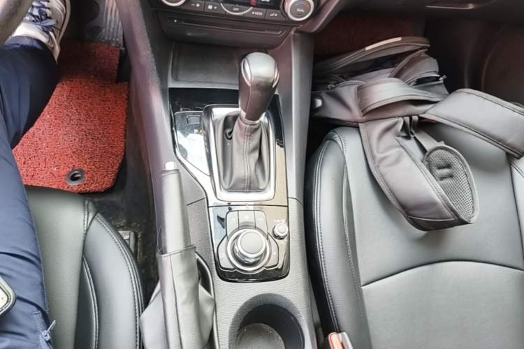 Used Mazda 3 Axela 2014 Sedan 1.5L Automatic Luxury Model Gear Lever