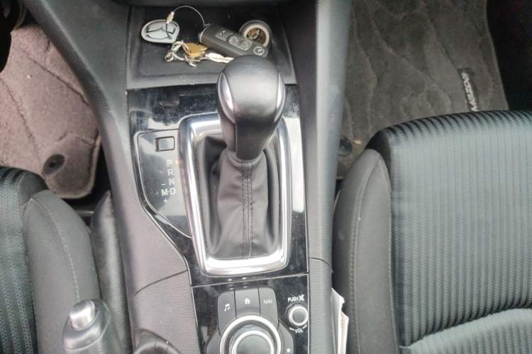Used Mazda 3 Axela 2014 Sedan 1.5L Automatic Luxury Model Gear Lever