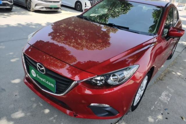 Used Mazda 3 Axela 2014 Sedan 1.5L Manual Comfort Model