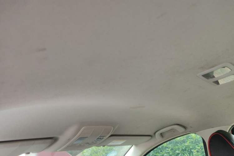 Used Mazda 3 Axela 2014 Sedan 1.5L Manual Comfort Model Headliner