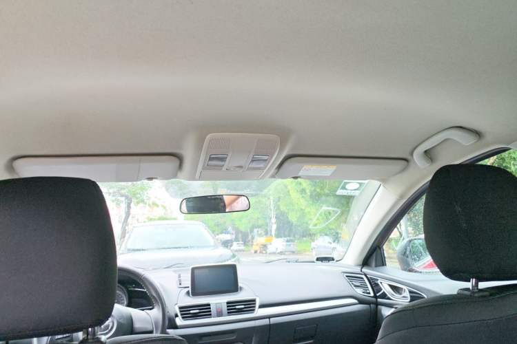 Used Mazda 3 Axela 2014 Sedan 1.5L Manual Comfort Model Headliner