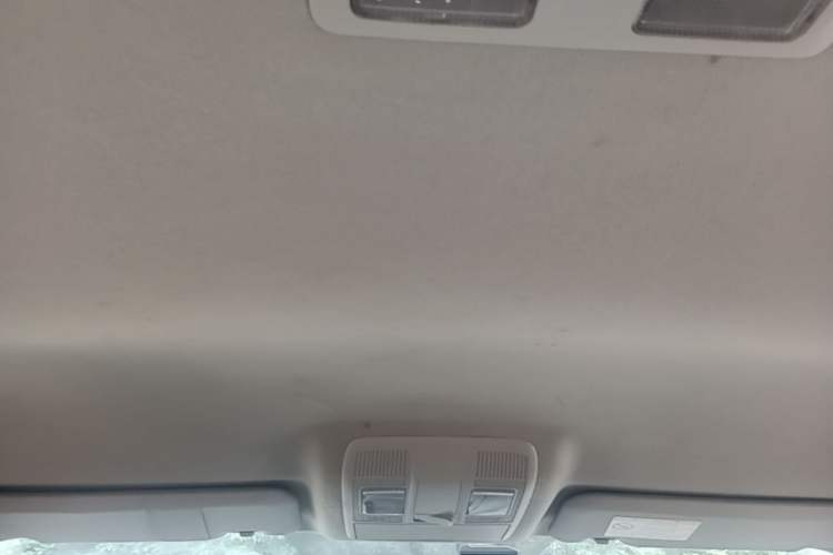 Used Mazda 3 Axela 2014 Sedan 1.5L Automatic Comfort Model Headliner