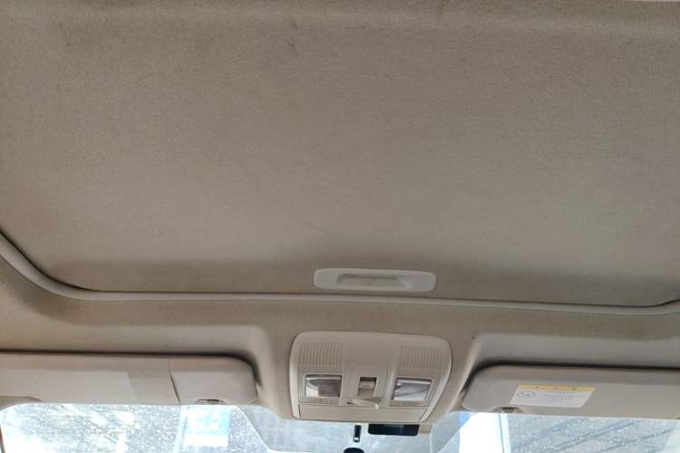 Used Mazda 3 Axela 2014 Hatchback 1.5L Automatic Luxury Model Headliner