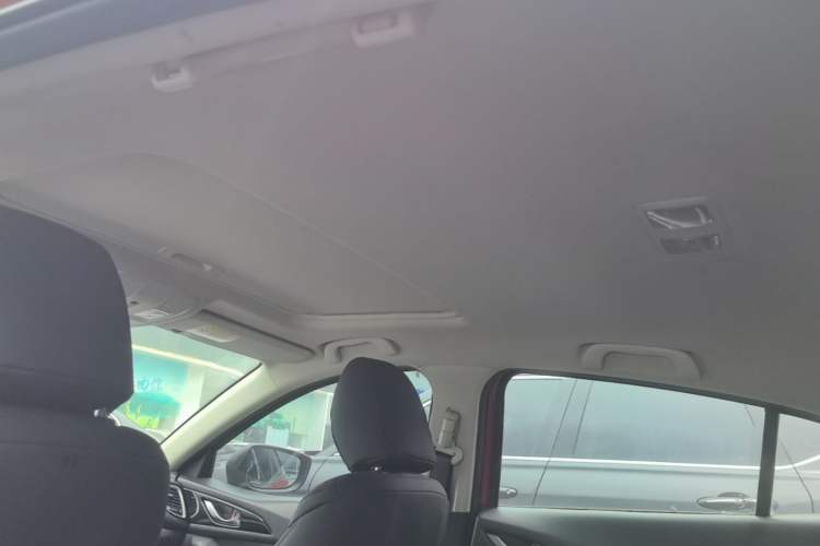 Used Mazda 3 Axela 2014 Hatchback 1.5L Automatic Luxury Model Headliner