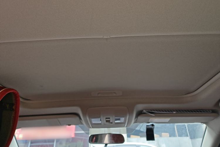 Used Mazda 3 Axela 2014 Sedan 1.5L Automatic Luxury Model Headliner