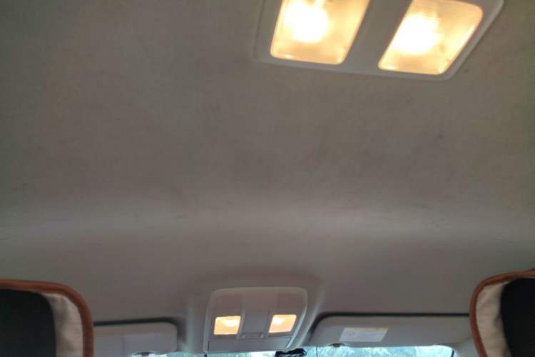 Used Mazda 3 Axela 2014 Sedan 1.5L Automatic Comfort Model Headliner