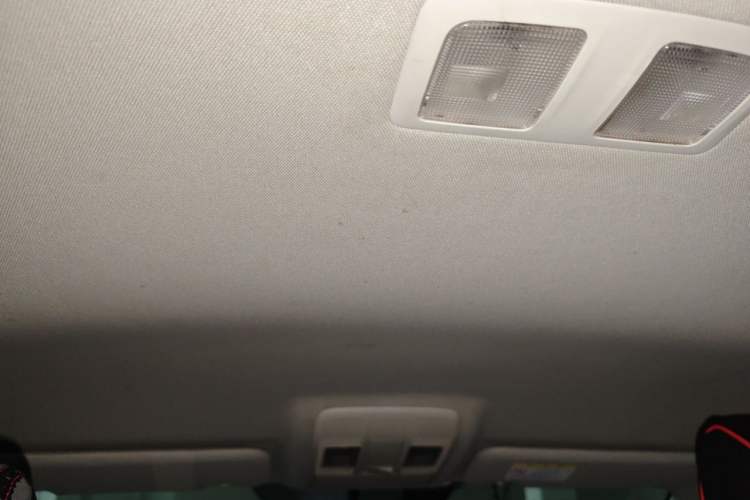 Used Mazda 3 Axela 2014 Sedan 1.5L Manual Comfort Model Headliner