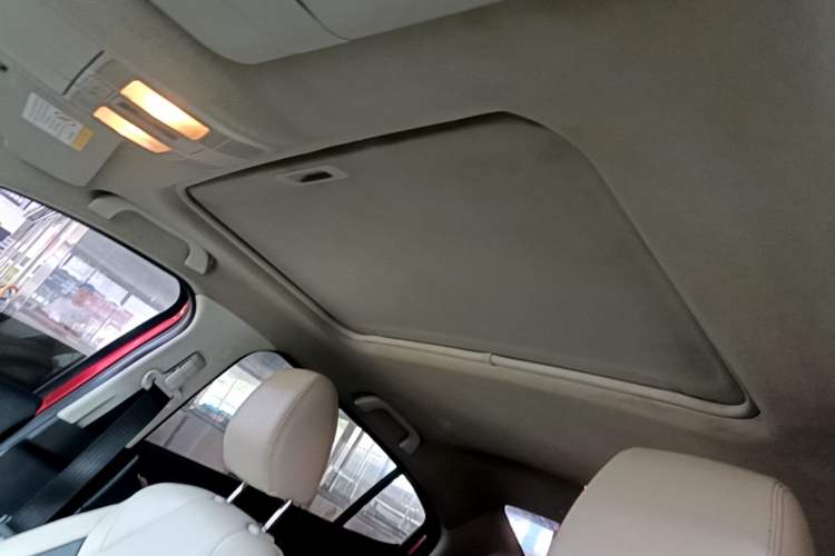 Used Mazda 3 Axela 2014 Sedan 2.0L Automatic Sport Model Headliner