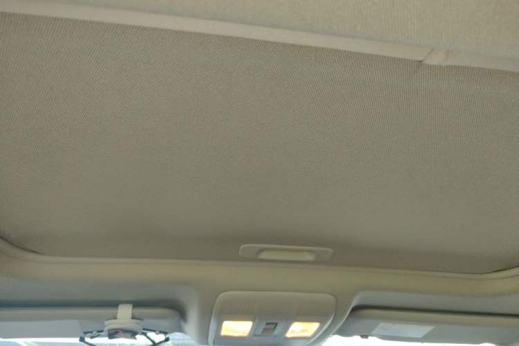 Used Mazda 3 Axela 2014 Sedan 2.0L Automatic Sport Model Headliner