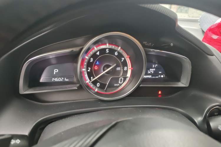 Used Mazda 3 Axela 2014 Hatchback 2.0L Automatic Flagship Model Instrument Cluster