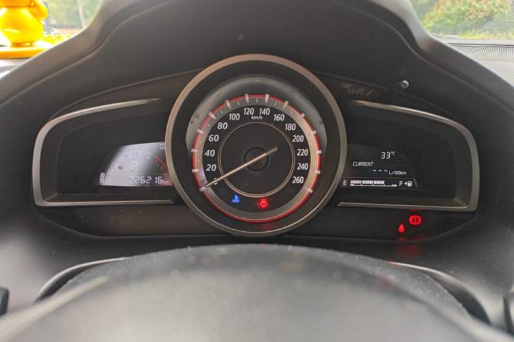 Used Mazda 3 Axela 2014 Sedan 1.5L Automatic Luxury Model Instrument Cluster