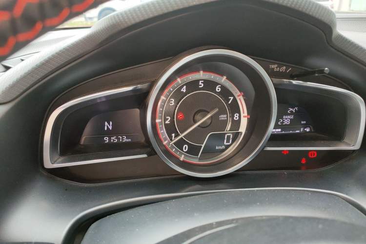 Used Mazda 3 Axela 2014 Sedan 2.0L Automatic Flagship Model Instrument Cluster