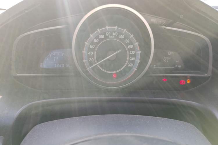 Used Mazda 3 Axela 2014 Hatchback 1.5L Automatic Luxury Model Instrument Cluster