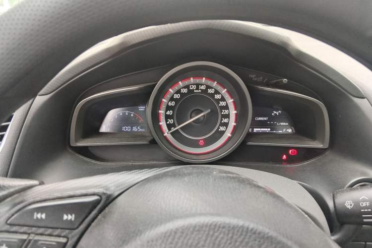 Used Mazda 3 Axela 2014 Sedan 1.5L Manual Comfort Model Instrument Cluster