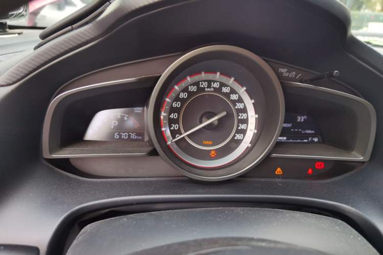 Used Mazda 3 Axela 2014 Sedan 1.5L Automatic Comfort Model Instrument Cluster