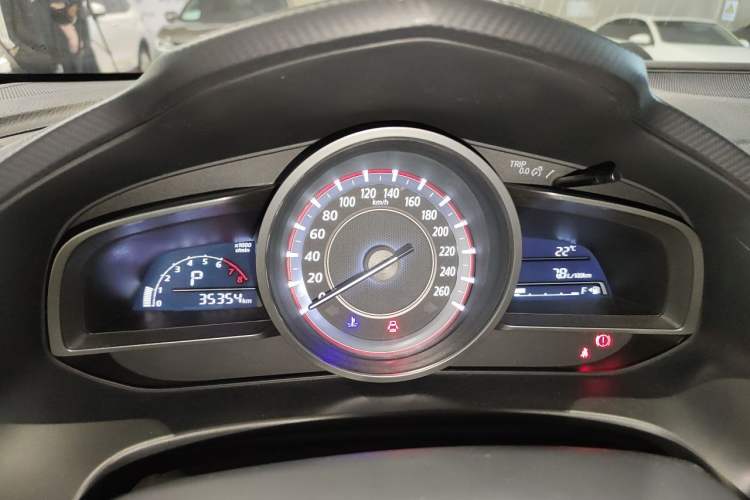 Used Mazda 3 Axela 2014 Sedan 1.5L Automatic Luxury Model Instrument Cluster