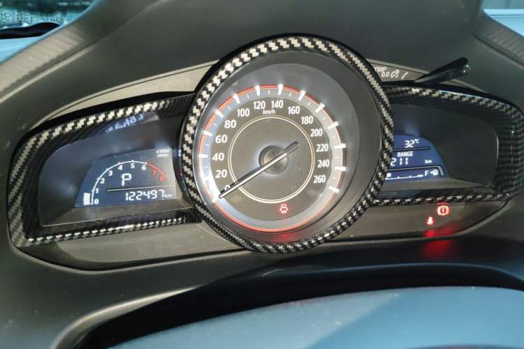 Used Mazda 3 Axela 2014 Sedan 1.5L Automatic Luxury Model Instrument Cluster