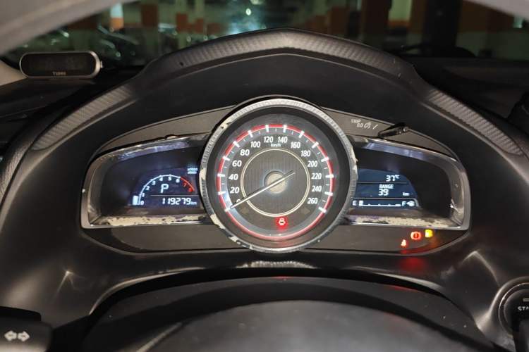 Used Mazda 3 Axela 2014 Sedan 1.5L Automatic Comfort Model Instrument Cluster