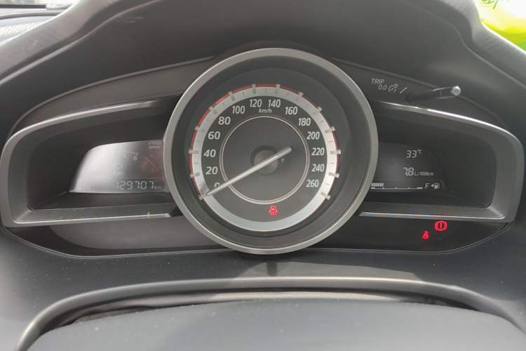 Used Mazda 3 Axela 2014 Sedan 1.5L Automatic Luxury Model Instrument Cluster