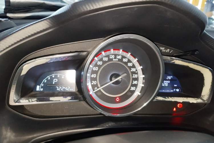Used Mazda 3 Axela 2014 Sedan 1.5L Automatic Comfort Model Instrument Cluster