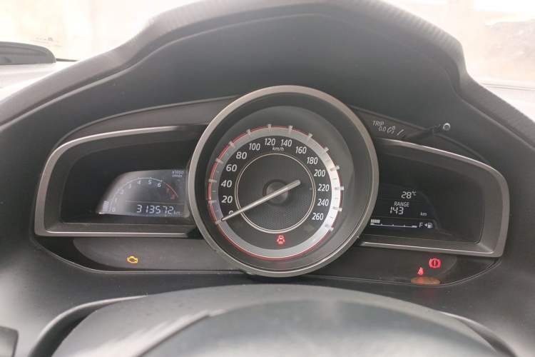 Used Mazda 3 Axela 2014 Sedan 1.5L Manual Comfort Model Instrument Cluster